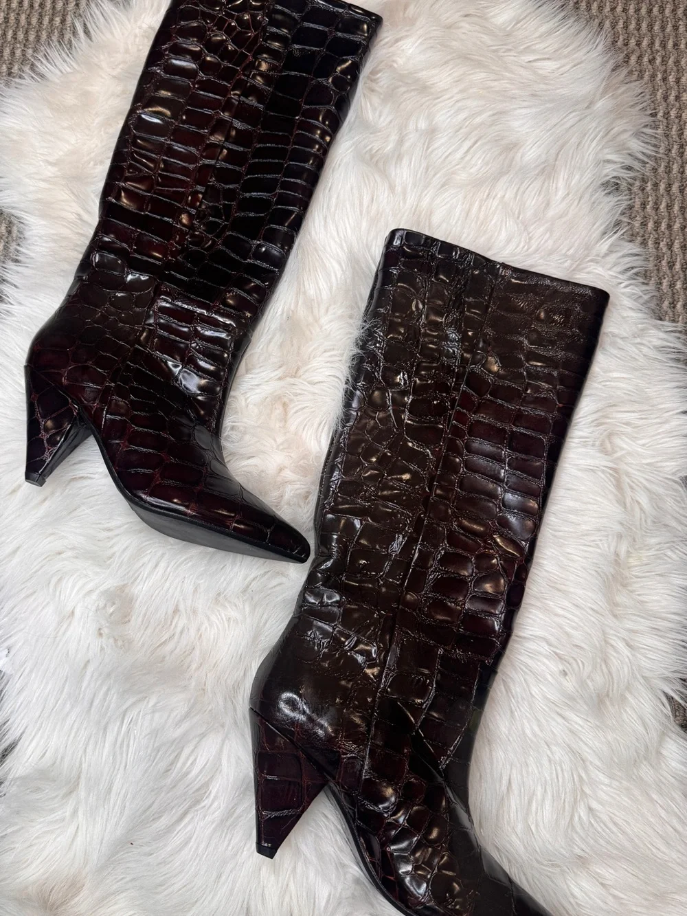 NEW-SAMSØE SAMSØE EU 37 US 6-Tall Croc-Emboss Pointed Toe Boot in Dark Brown